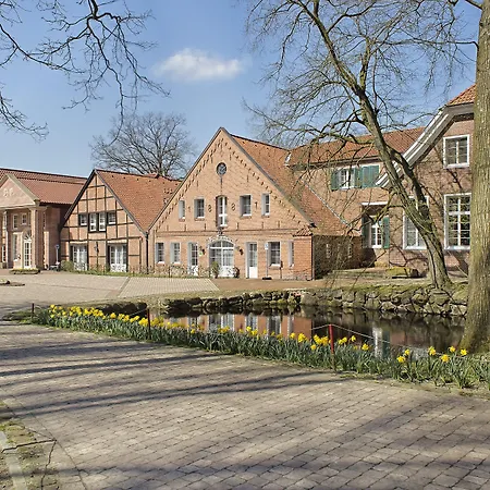 Golfpark Gut Dueneburg מלון