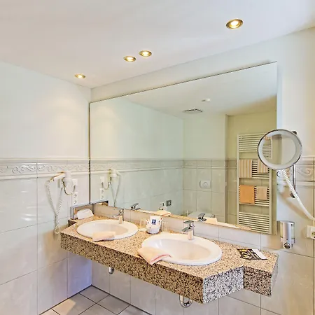 Golfpark Gut Dueneburg 3* הארן