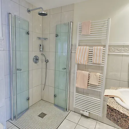 Golfpark Gut Dueneburg 3* הארן