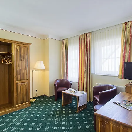 Отель Golfpark Gut Dueneburg 3*