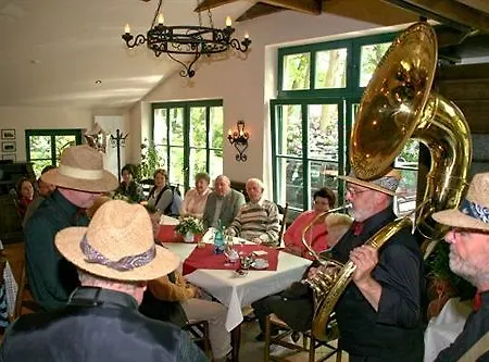 Golfpark Gut Dueneburg מלון 3*