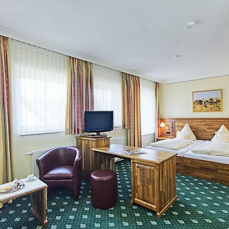 Golfpark Gut Dueneburg Отель Харен